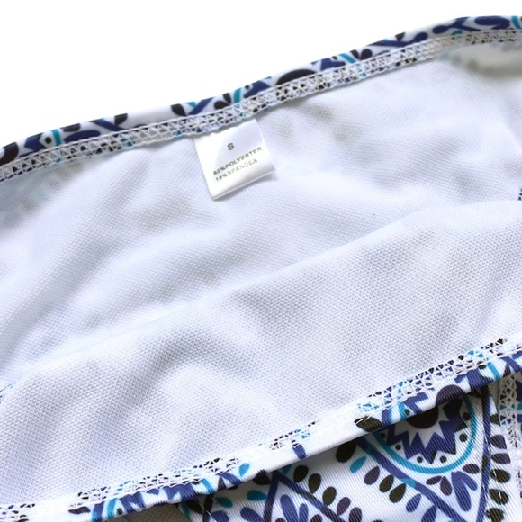 Boho blue and white print bikini - Picture 6 of 7